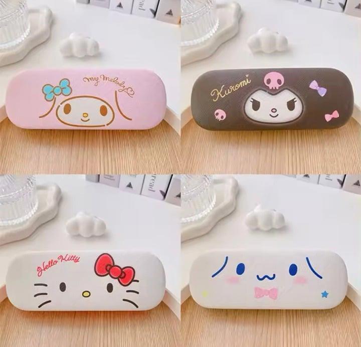 White Hello Kitty Protective Glasses Case