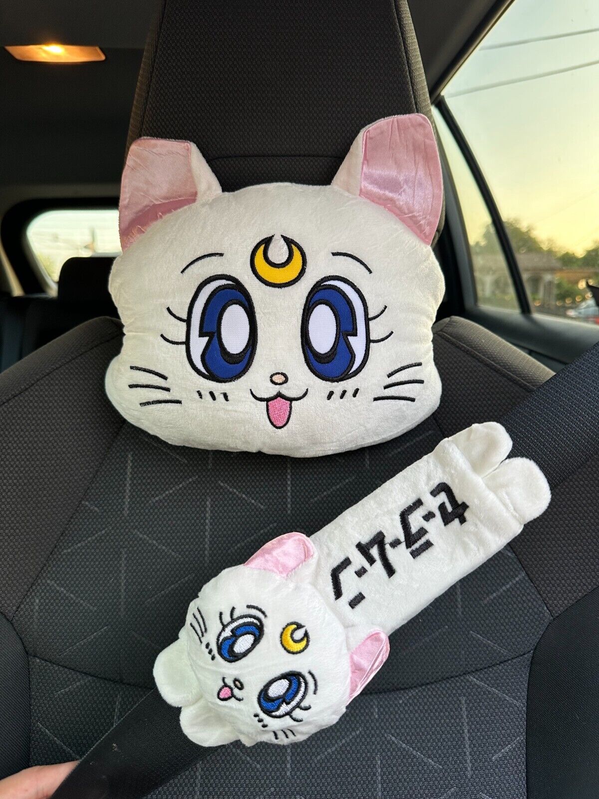 WHITE Sailormoon  Pillow Driving Car Seat Headrest Pillow with SEATBELT COVER