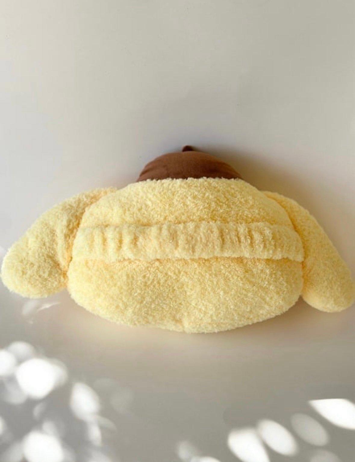 2 pcs of pompompurin car pillow/headrest