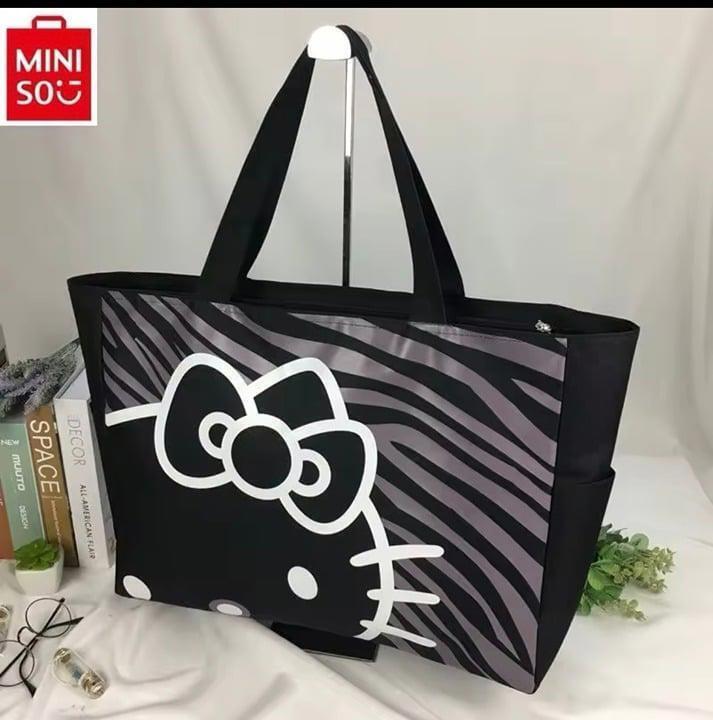 Black size Hello Kitty canvas bag/shoulder bag