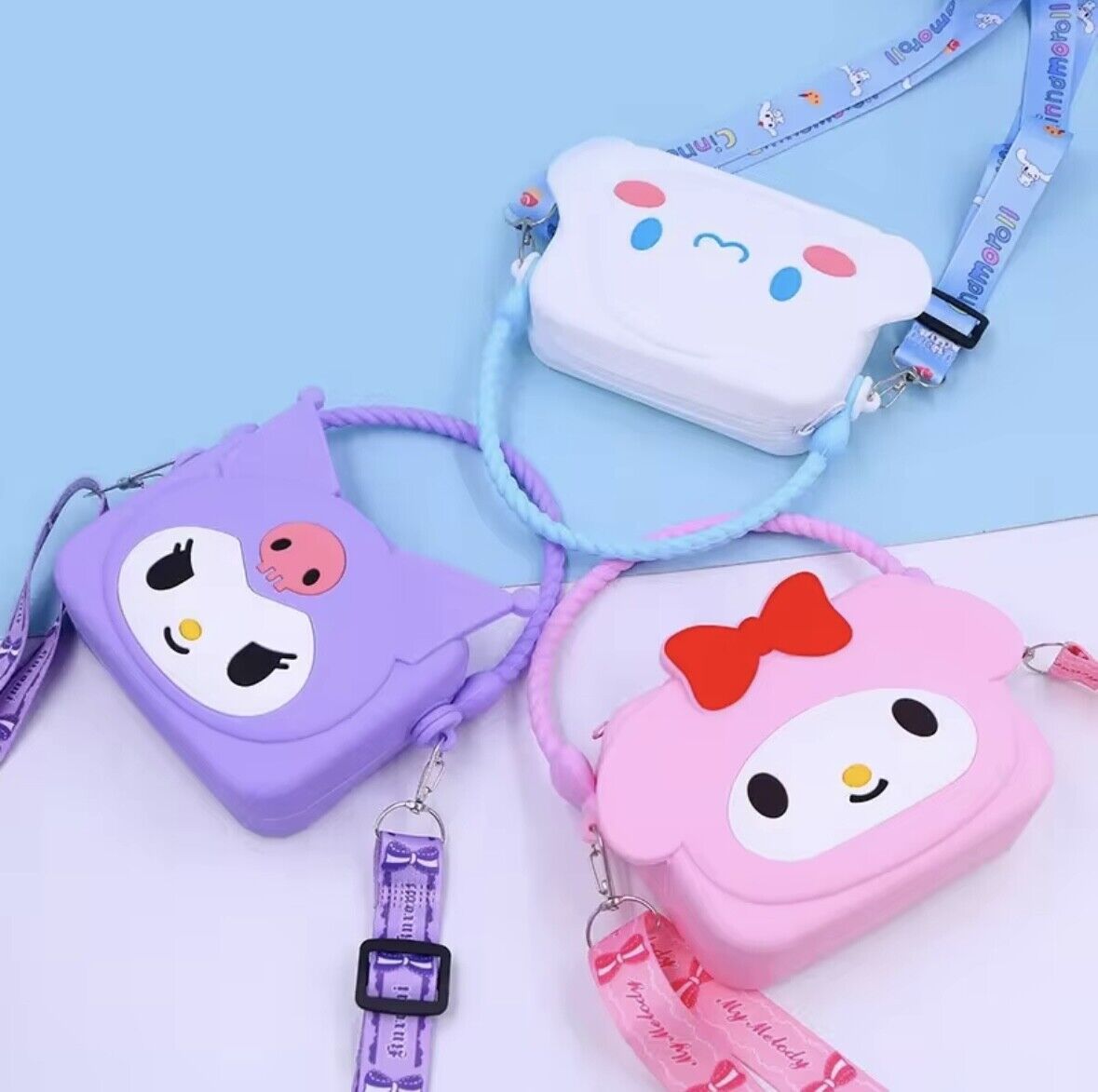 Back to school Sanrio HELLO KITTY CHARACTERS silicon crossbody BAG