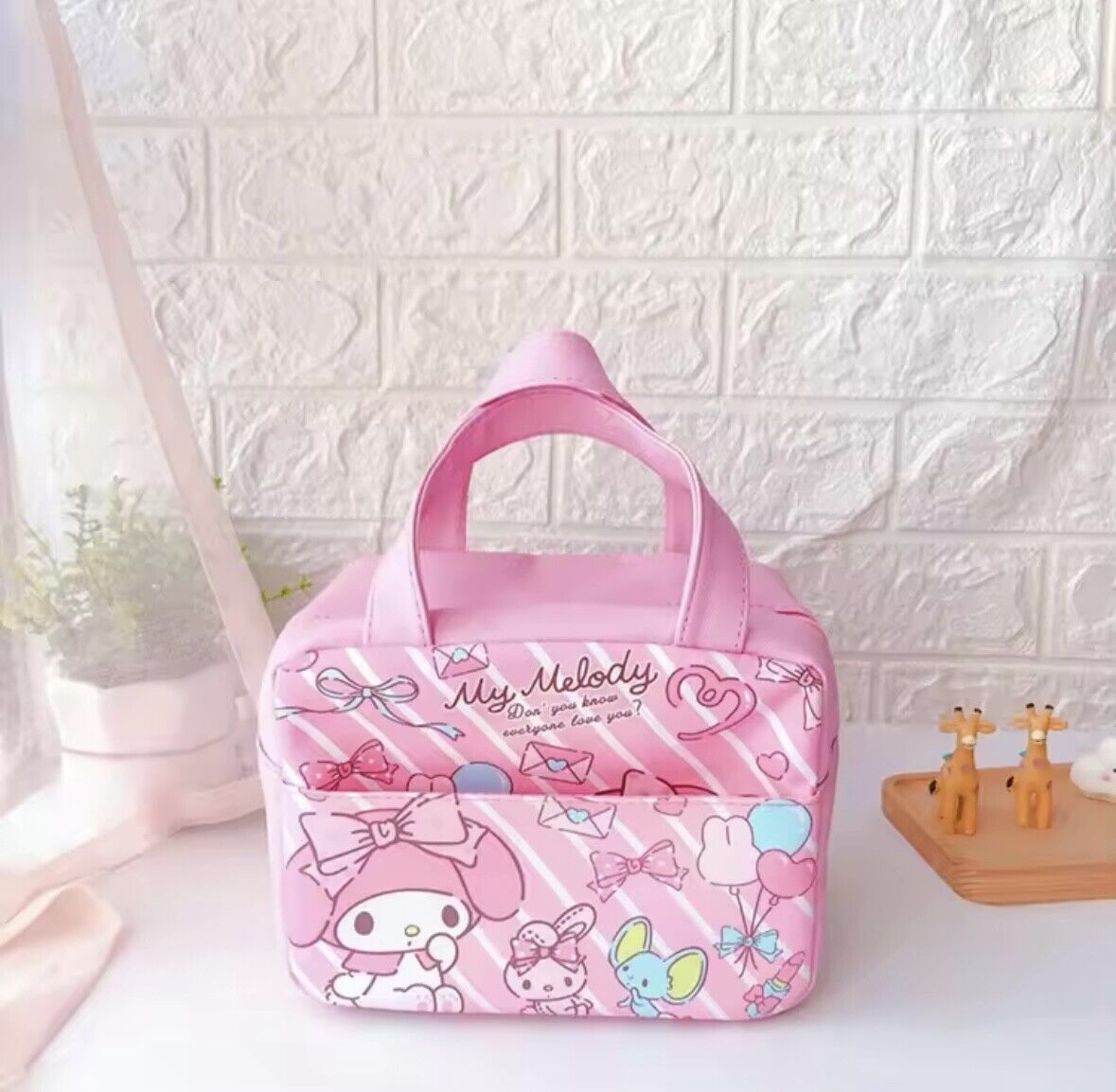 Sanrio HELLO KITTY CHARACTERS INSULATED LUNCH BAG Lunchbag