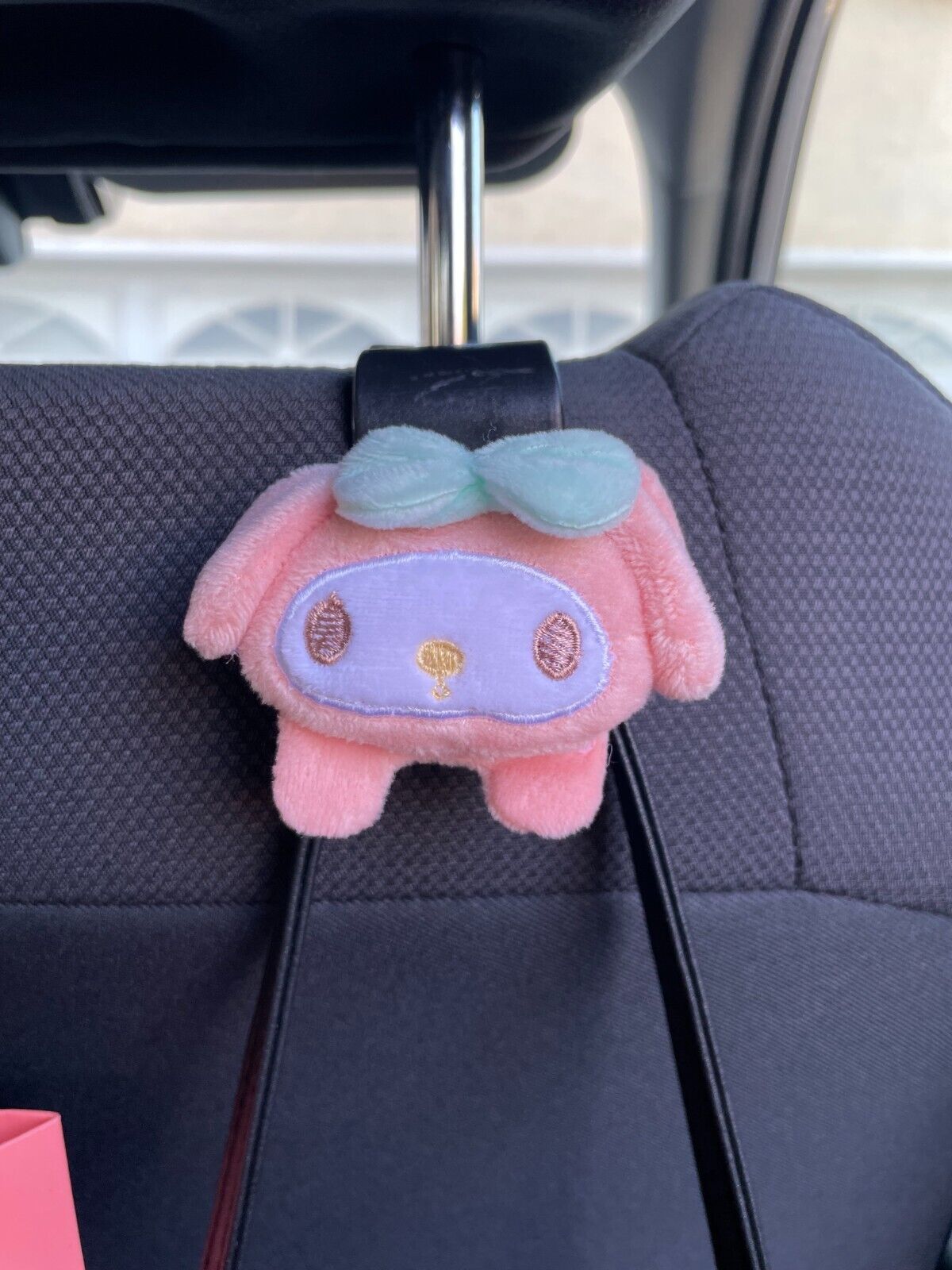 Car KUROMI Cinamoroll My Melody Pompompurin car seat hanger car accessories