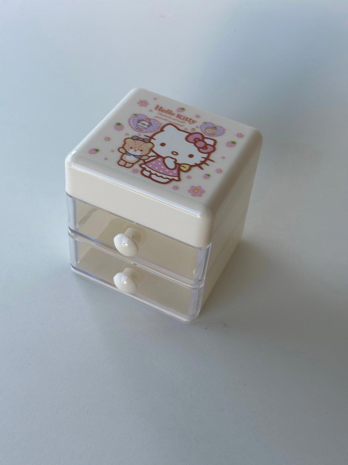 Hello Kitty mini organizer