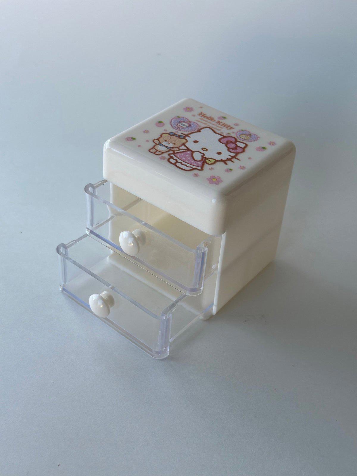 Hello Kitty mini organizer